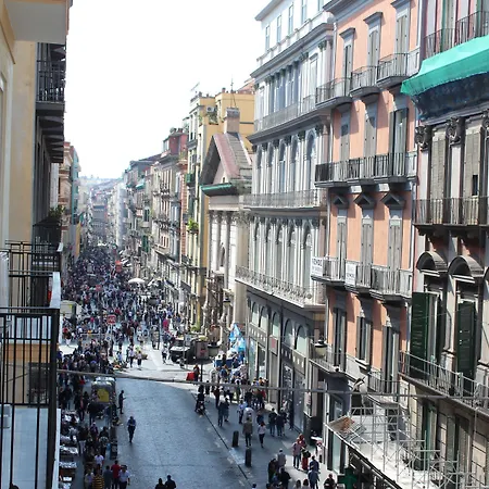 Toledostop Gæstehus Napoli